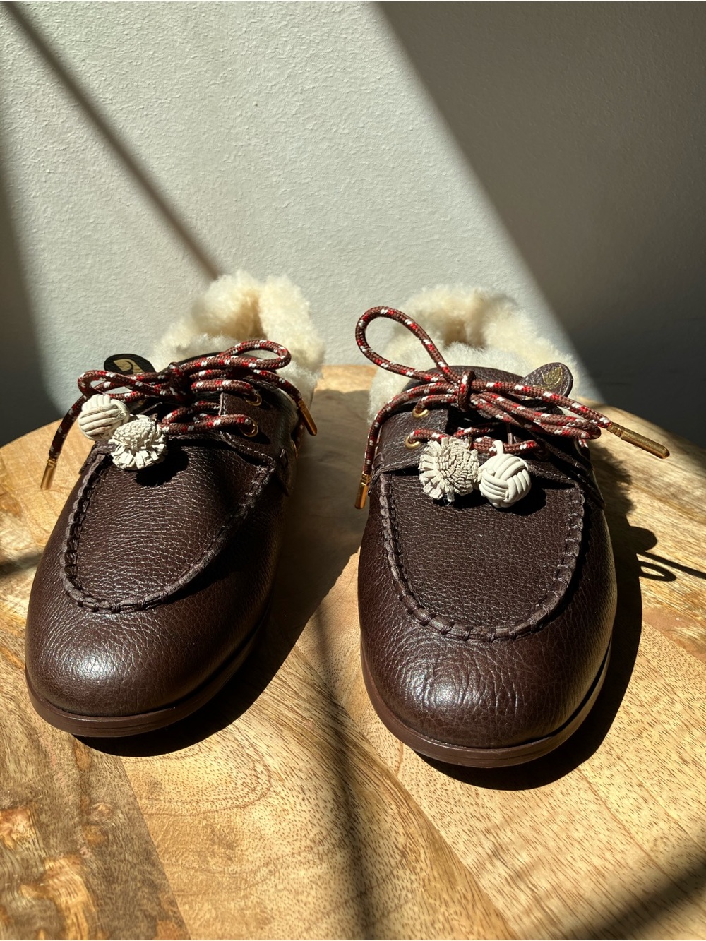Larroude | Cyprus Boat Shoe In Brown Leather and Natural Shearling - Picture 3 of 10